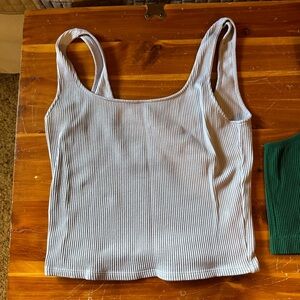 Dynamite size Sm cream coloured cropped tank top